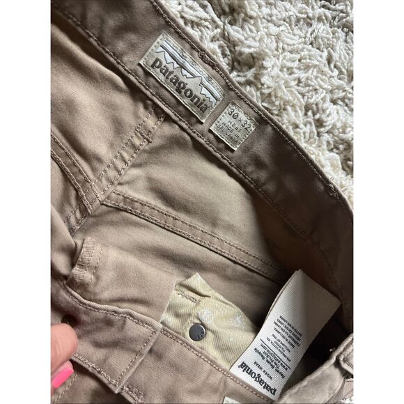 Patagonia Performance Twill Jeans Men 30x32 Tan Iron Clad Organic Straight Pants - Picture 3 of 11